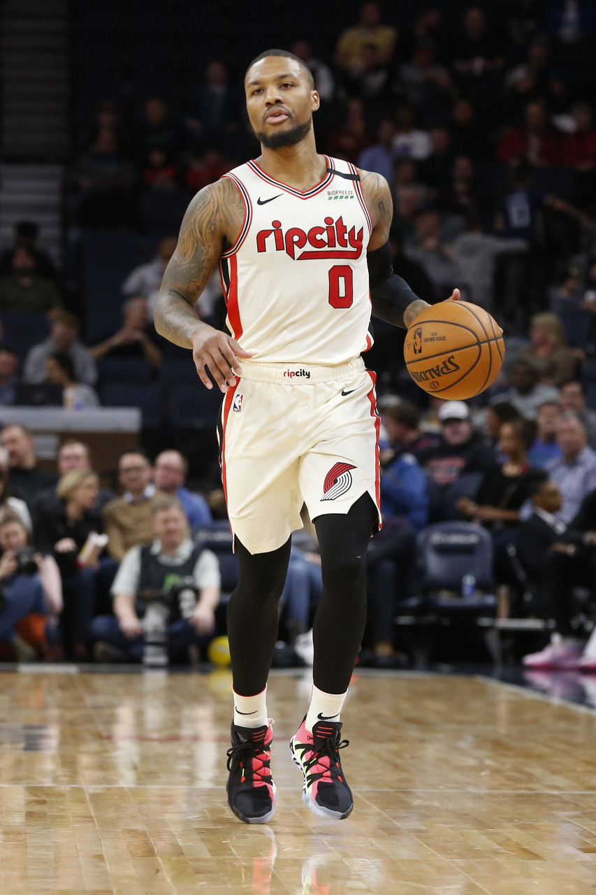 的表现尤其 的表现尤其