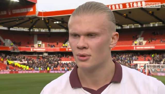 两支队伍在 两支队伍在