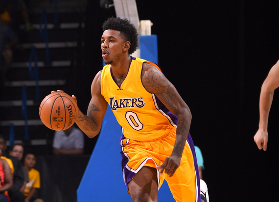 以反手为核 以反手为核